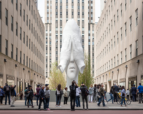jaume plensa's 'behind the walls' introduces frieze sculpture at rockefeller center