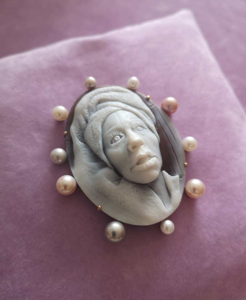 cindy sherman and catherine opie unveil enchantingly contemporary cameos in venice