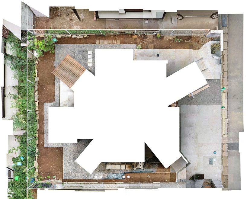 matsuokasatoshitamurayuki builds courtyard house with pleated floor plan outside of tokyo