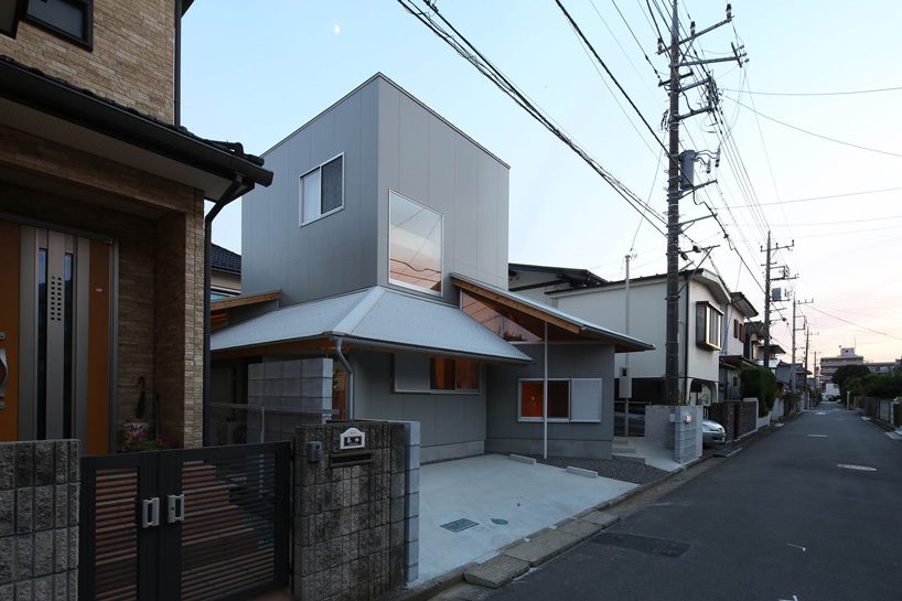 matsuokasatoshitamurayuki builds courtyard house with pleated floor plan outside of tokyo