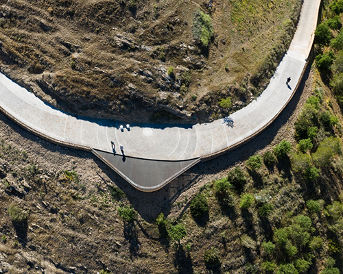 landscape intervention 'mirador 360º' revitalizes ancient ruinous castle of southern spain