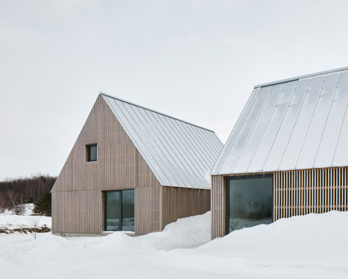 pelletier de fontenay forms three timber-clad volumes for 'hatley house' in canada