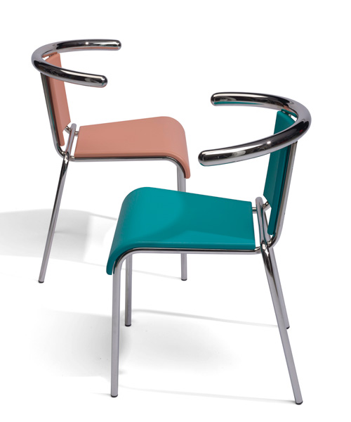 william sawaya designs 5.PM chair with bull-like horns for sawaya & moroni