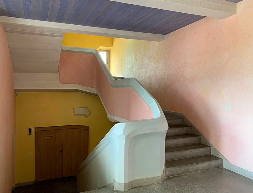 rudolf steiner's goetheanum is an anthroposophical expressionist