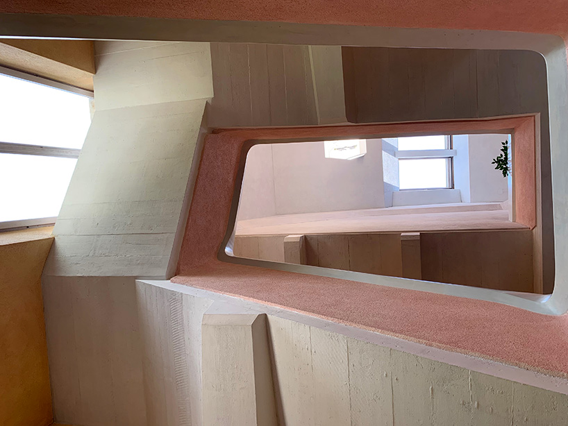 rudolf steiner's goetheanum is an anthroposophical expressionist concrete architecture gesamtkunstwerk