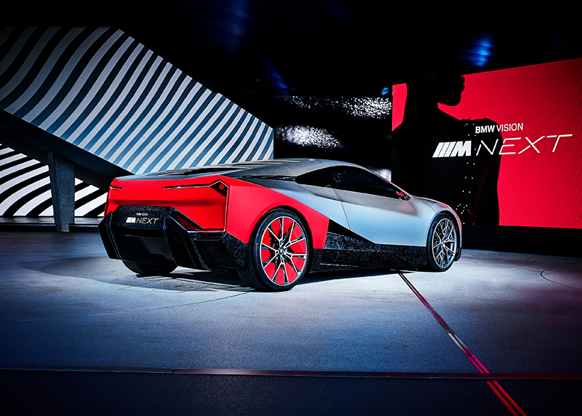 BMW vision M NEXT conceptualizes flexibly self-driving sports car
