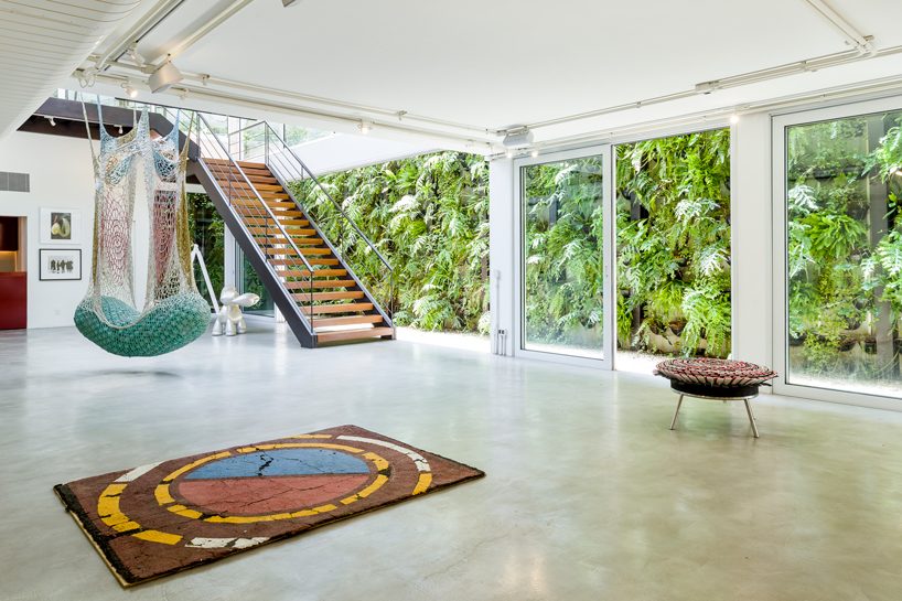 BZP arquitetura creates a light-filled art gallery space in a são paulo garden designboom BZP arquitetura creates a light-filled art gallery space in a são paulo garden designboom
