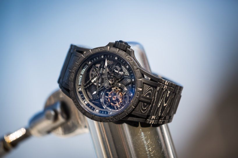 Roger dubuis carbon hot sale