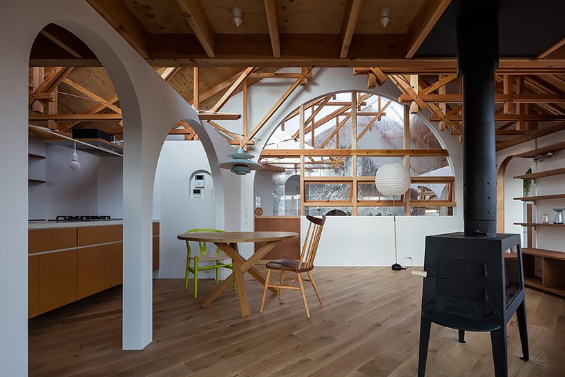 fumiaso architect & associates designs house with series of irregular spaces in kobe, japan