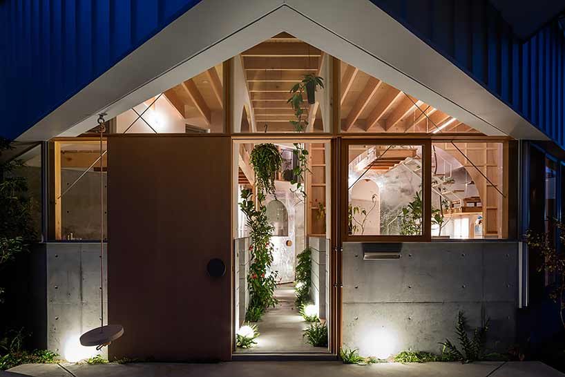 fumiaso architect & associates designs house with series of irregular spaces in kobe, japan
