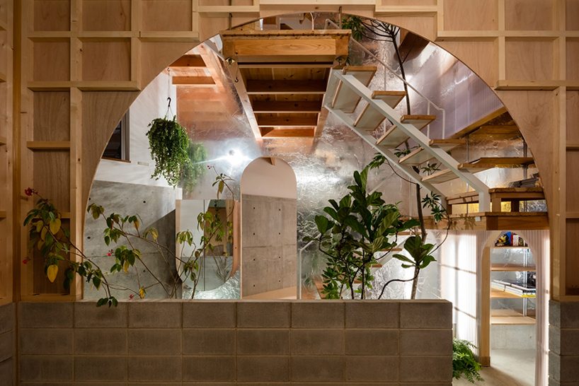 fumiaso architect & associates designs house with series of irregular spaces in kobe, japan