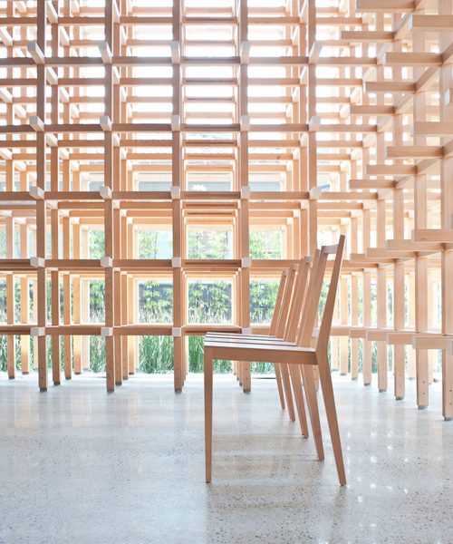 kengo kuma unveils 'furniture that blends into the surroundings' at time & style amsterdam