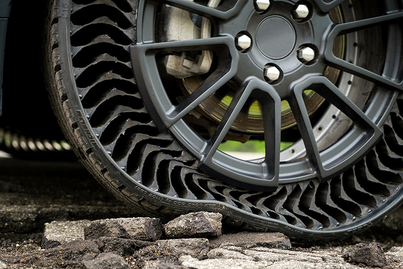 michelin uptis airless, puncture-proof tire debuts on MINI at IAA 2021