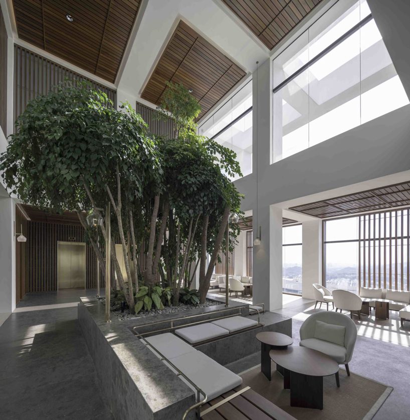 neri & hu inserts a lush internal courtyard into the alila bangsar hotel in kuala lumpur designboom