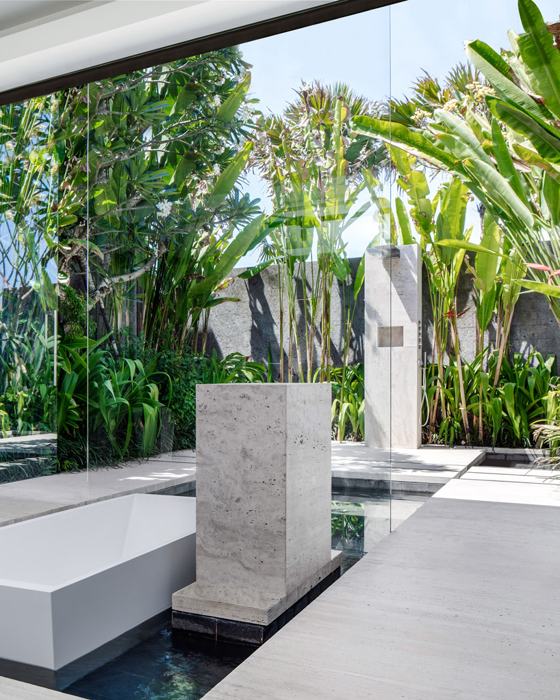 SAOTA blends indoor and outdoor space to form 'uluwatu house' in bali designboom