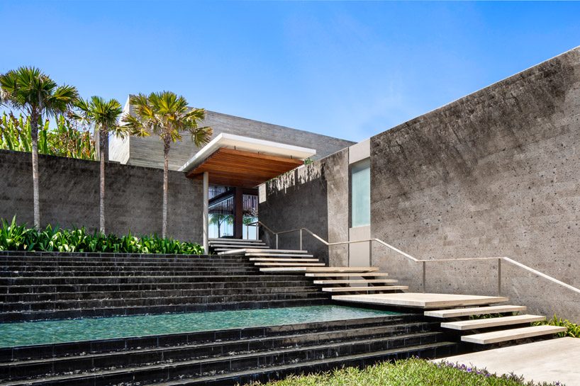 SAOTA blends indoor and outdoor space to form 'uluwatu house' in bali designboom