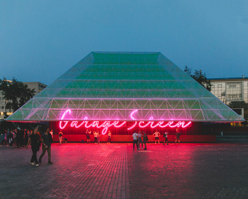 syndicate's reflective pyramid for garage museum's summer movie theater opens in moscow
