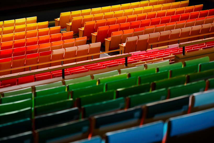 emmanuelle-moureaux-1000-colors-wave-imabari-color-show-japan-07-23-2019-designboom