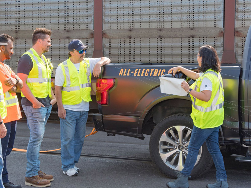 Fords Electric F 150 Pickup Truck Can Tow A Million Pound Train