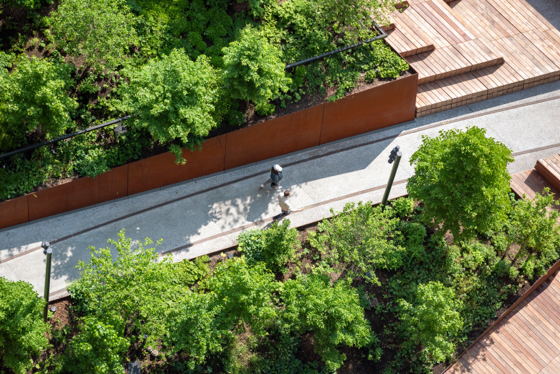 the high line’s final segment opens in new york