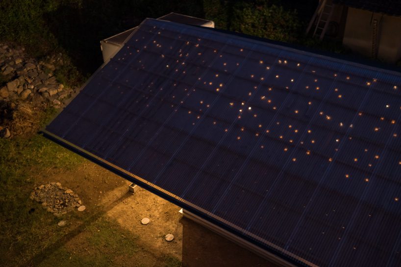 ICADA tops japanese house with roof of numerous knotholes resembling a starry sky