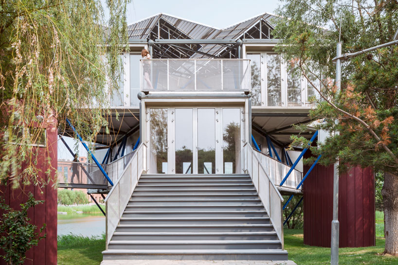 lakeside plugin tower