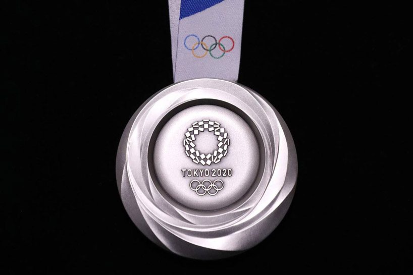 MEDAL SILVER