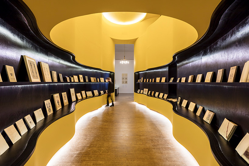 NArchitekTURA designs exhibition for prominent artist in the national museum in krakow