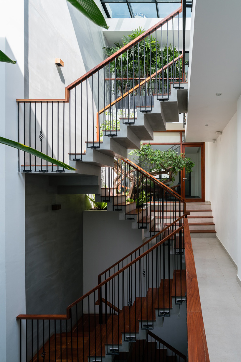 AD9 architects clads vietnamese office building in dynamic façade and ...