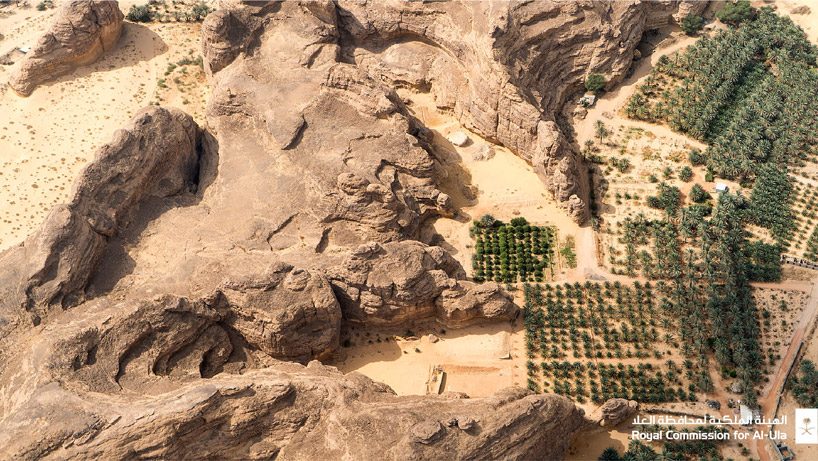 jean nouvel to design a luxury resort among the rocks of al ula in saudi arabia designboom