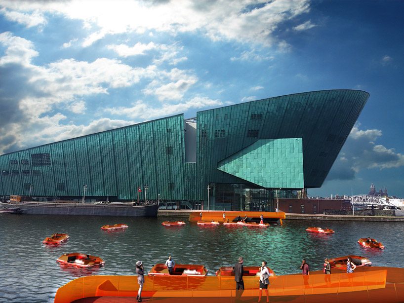 MIT researchers develop roundAround: a movable bridge made of autonomous boats designboom
