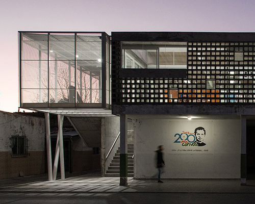 paralelo colectivo rethinks school architecture in argentina