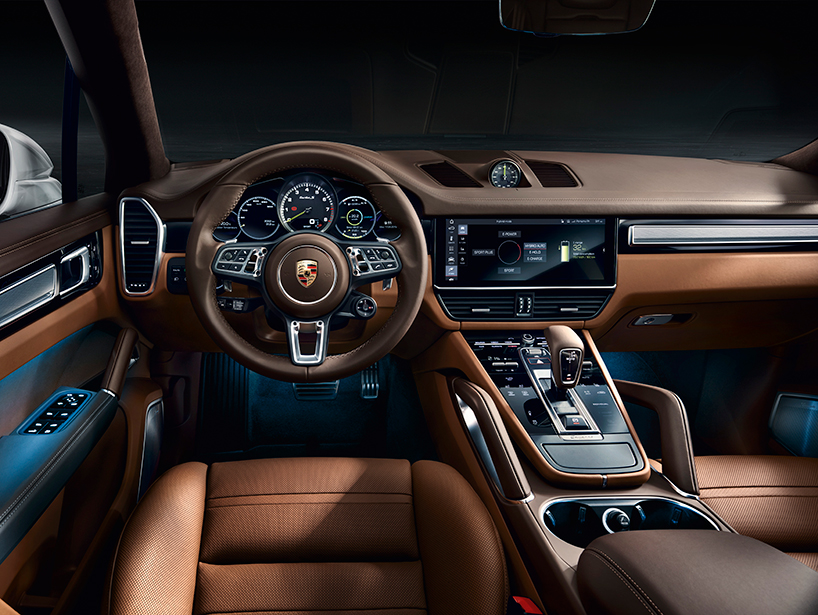 A Glimpse Inside the 2023 Porsche Cayenne