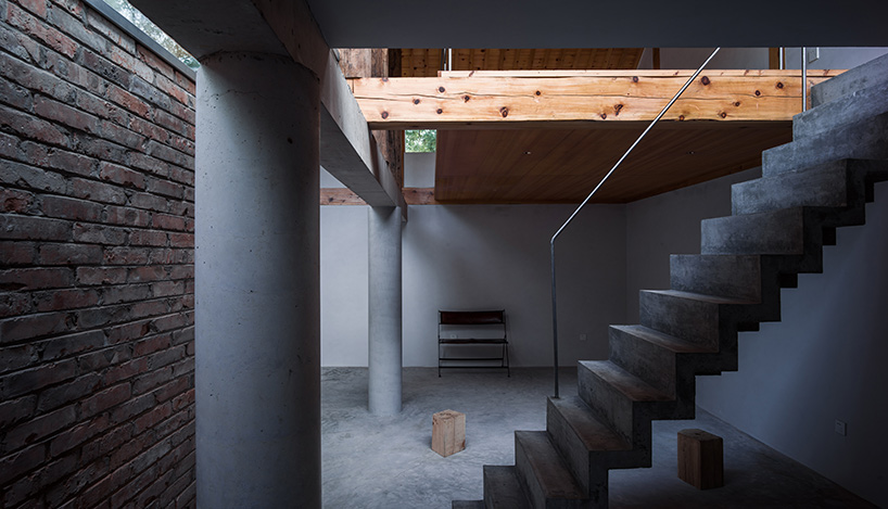 beijing hutong renovation by DL atelier is 'familiar and strange at the same time'