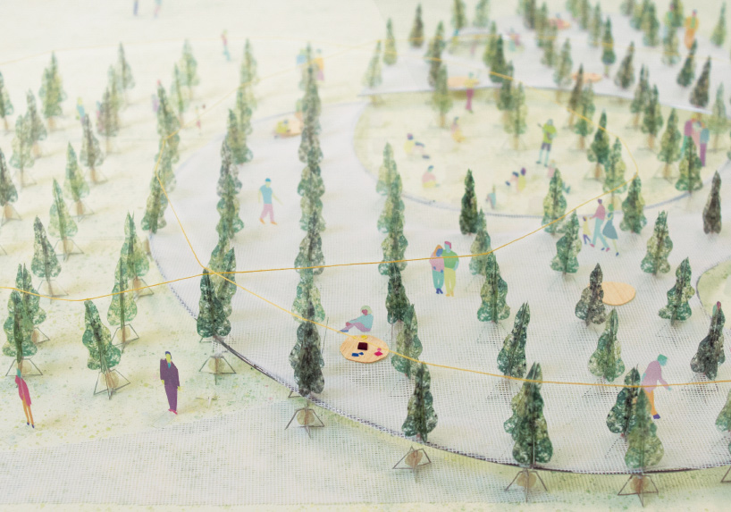 SO – IL's over-sized handmade hammock contains 130 trees