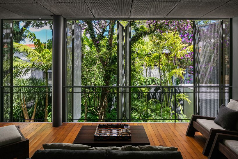 andrade morettin architects plans residence as a linear pavilion in são paulo