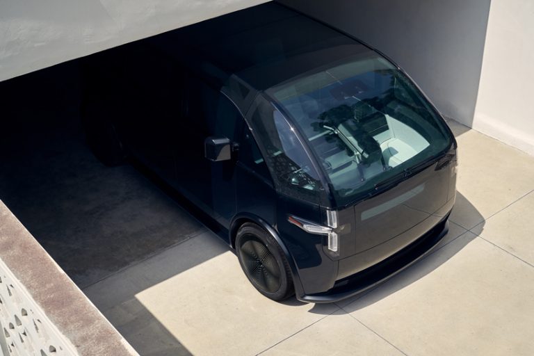 canoo debuts world's first subscriptiononly electric vehicle