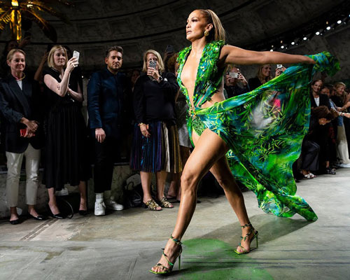 how a green versace dress created google image search 18 years ago