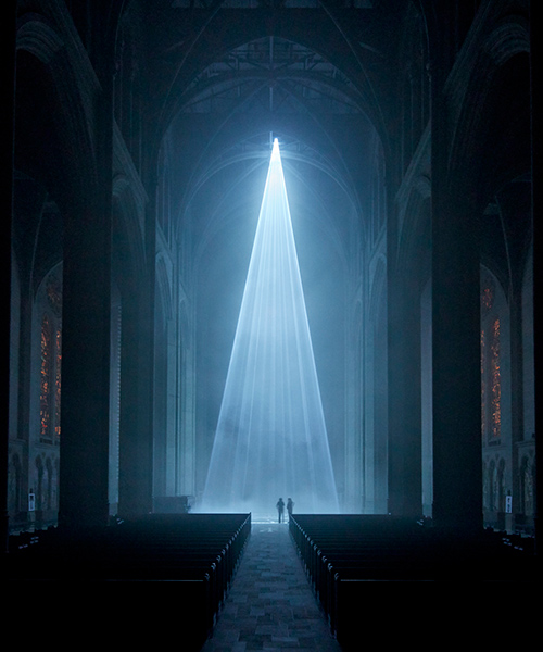 'grace light' illuminates san francisco cathedral with ephemeral atmosphere
