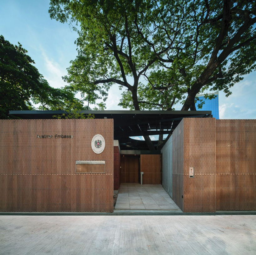 holodeck architects builds the austrian embassy in bangkok using local ...