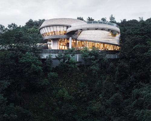 the LOOP by LWK + PARTNERS features a glass-bottomed 'skywalk' in chongqing, china