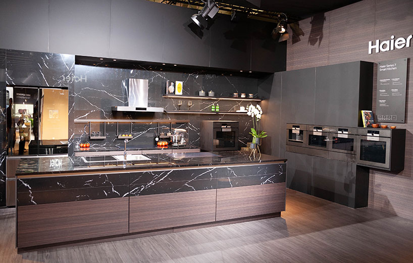 SCHOTT glass solution mirrors stainless steel for kitchen applications