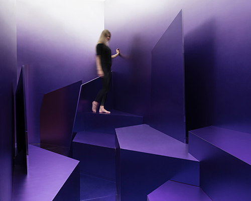 maxim kashin's SKYCHROME pavilion generates an abstract atmosphere of gradient purple