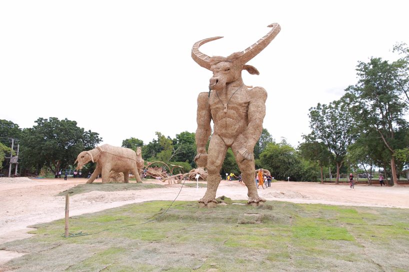 students craft giant animal sculptures from straw for thailand biennale korat 2020 designboom