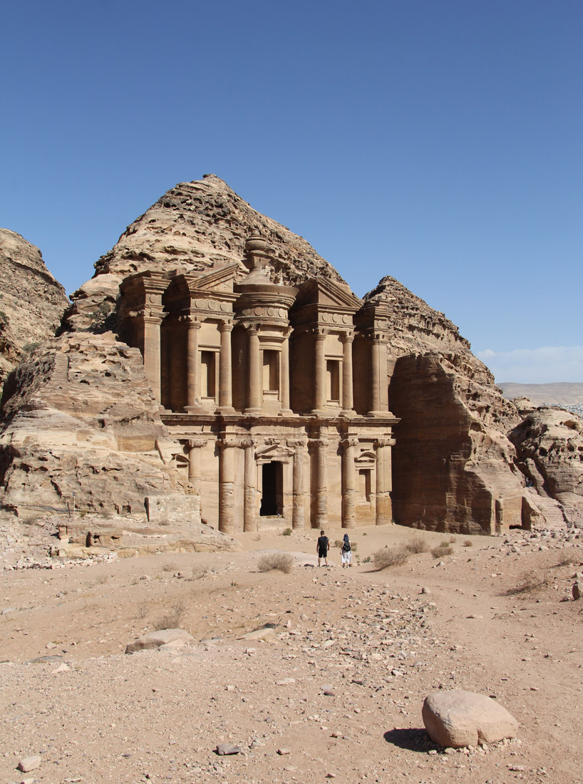archaeologists explore the secrets of al-ula ahead of tourist development in saudi arabia designboom