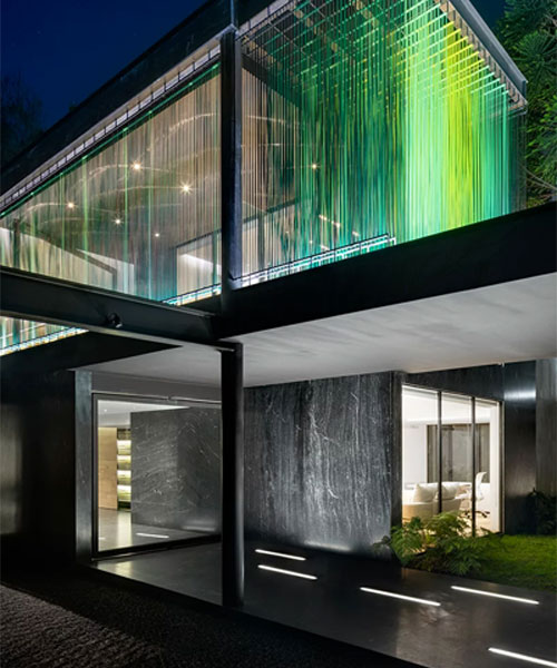 archetonic applies a layer of permeable green cables to studio house façade in mexico city