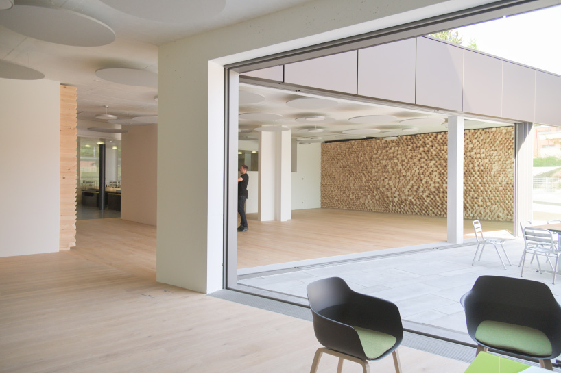 gramazio kohler improves a cafeteria's acoustic qualities with computationally designed walls