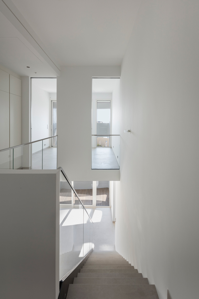 jean-pierre lott's 'le stella' tower expresses fluid, ribbon-like facade in monaco