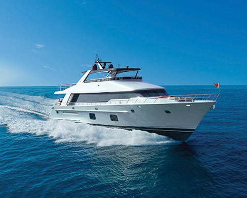 jozeph forakis evokes the elegance of yachts from a past era with CLB 88 design