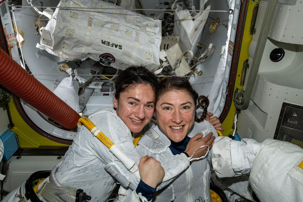 Nasa Makes History With First Ever All Female Spacewalk